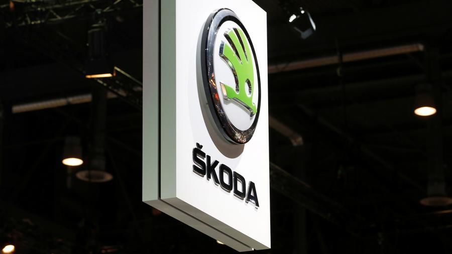 Škoda являлась спонсором ЧМ по хоккею последние 28 лет.