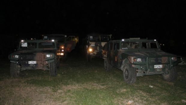 La acest exerciţiu participă peste 2.200 de militari cu armament şi tehnică de lupta. Foto: realitatea.net