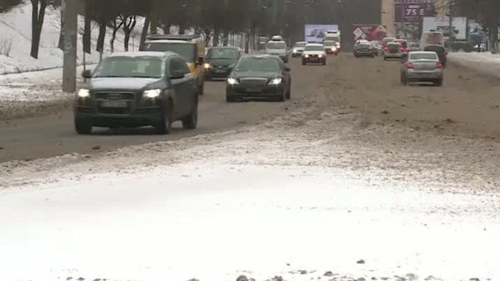 Amenzi usturătoare pentru şoferii care nu au cauciucuri de iarnă.