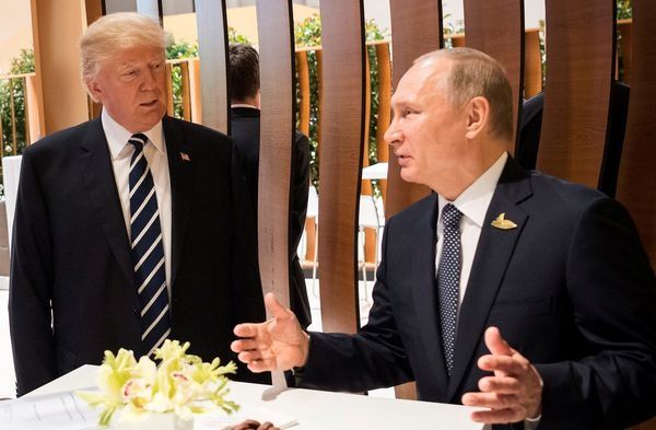 В прошлый раз Путин и Трамп встречались в июле в Германии на полях саммита G20.
