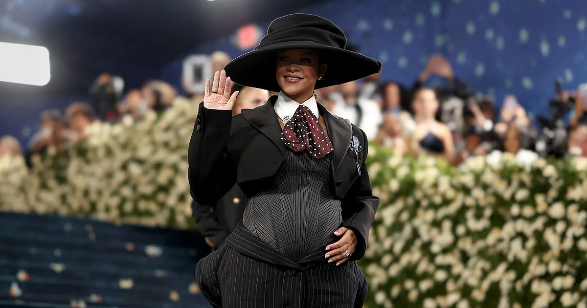 Rihanna este însărcinată pentru a treia oară.