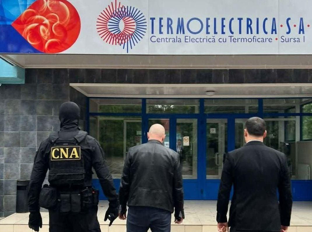 Un șef de secție de la Termoelectrica, reținut într-un dosar de corupție legat de achiziții.