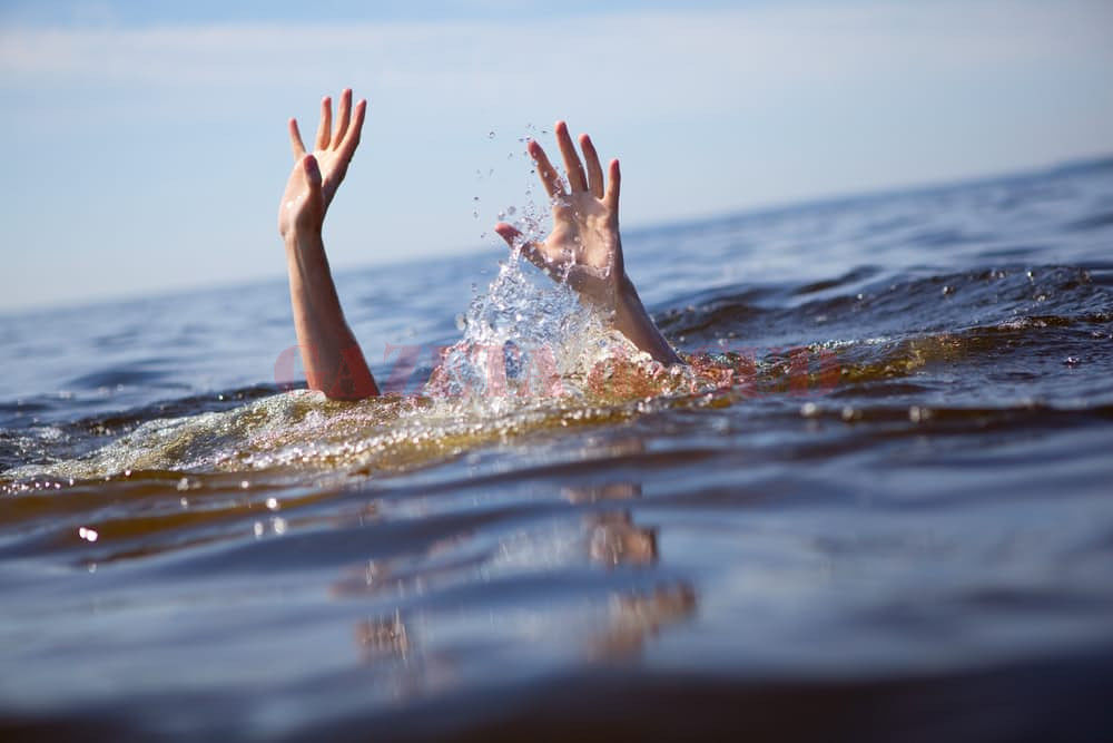 Nu s-a mai întors. Un bărbat din Ocnița s-a înecat într-un iaz. Foto simbol: Gazeta de Sud