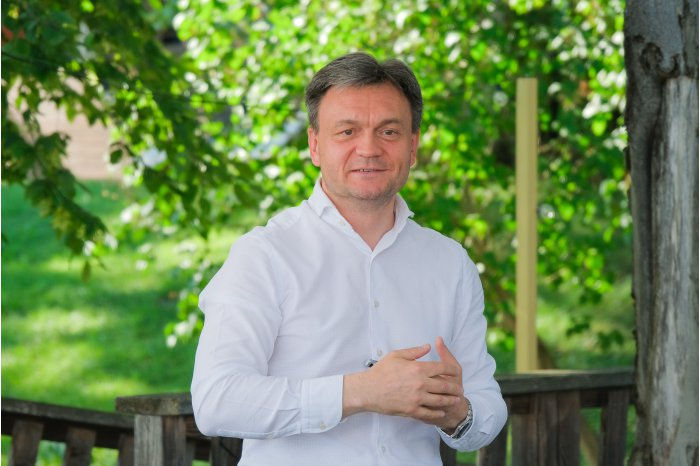 Премьер-министр Дорин Речан.
