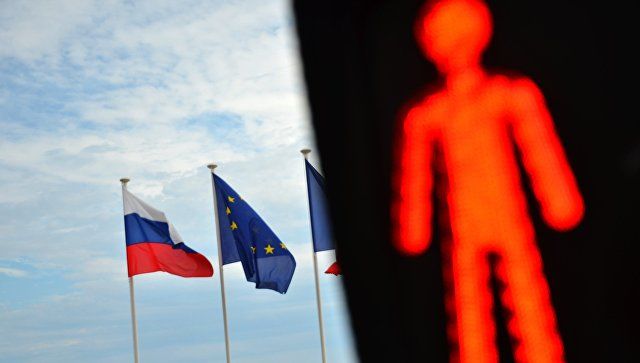 Посол Евросоюза Маркус Эдерер вернулся в Москву после консультаций в Брюсселе.