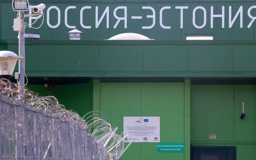 Эстония введет полный таможенный контроль на границе с Россией.