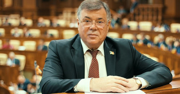 Бывший депутат Юрий Реницэ.