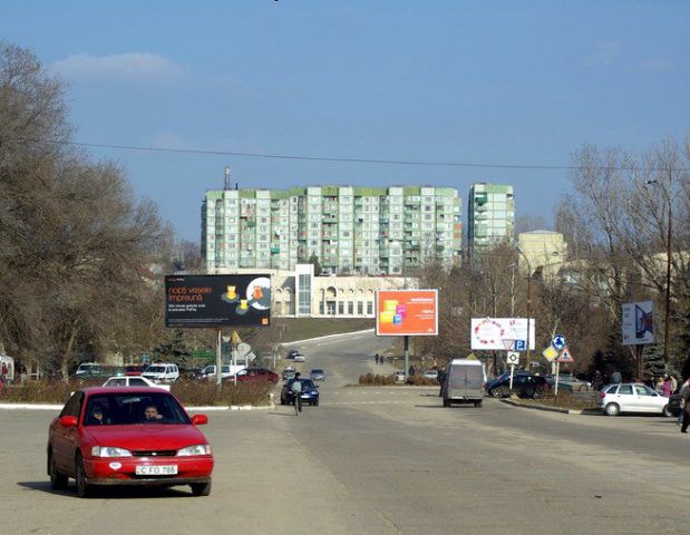 Жители города не могут попасть в поликлинику, больницу, оформить какие-то документы.