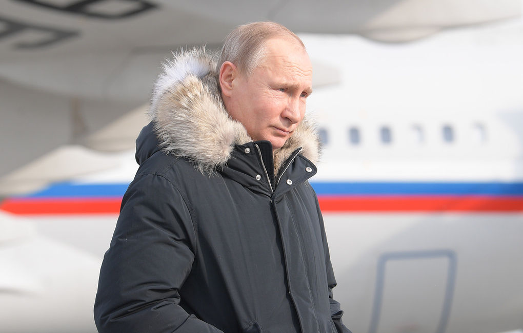 Путин прилетел в Магнитогорск после взрыва газа в жилом доме.