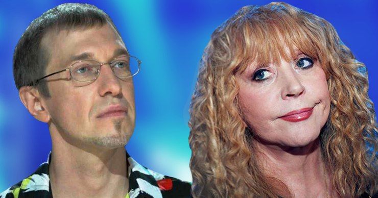 По мнению музыкального критика, артисты «должны показывать себя в лучшей форме».