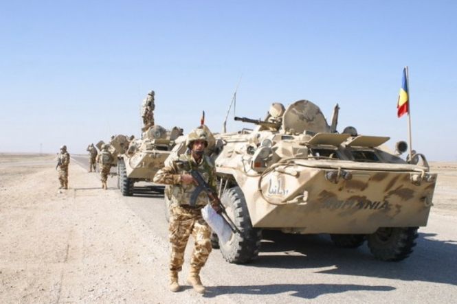 В бронемашину румынских военнослужащих врезался автомобиль-капкан VBIED. Фото: iPress.ua.