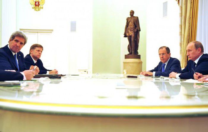 Secretarul de Stat american, John Kerry, se va întâlni marţi cu preşedintele rus, Vladimir Putin. Foto: jurnalul.ro