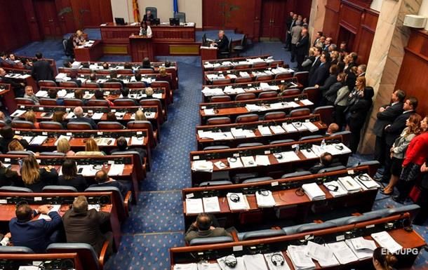 Парламент Македонии одобрил переименование страны.