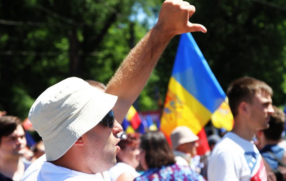 Вчерашнее противостояние правых ЛП и платформы DA на 50% облегчило приход к власти в Кишиневе Гречаной.  Фото: jurnal.md.