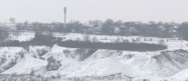  В магазинах — шаром покати, доставка товаров невозможна. 