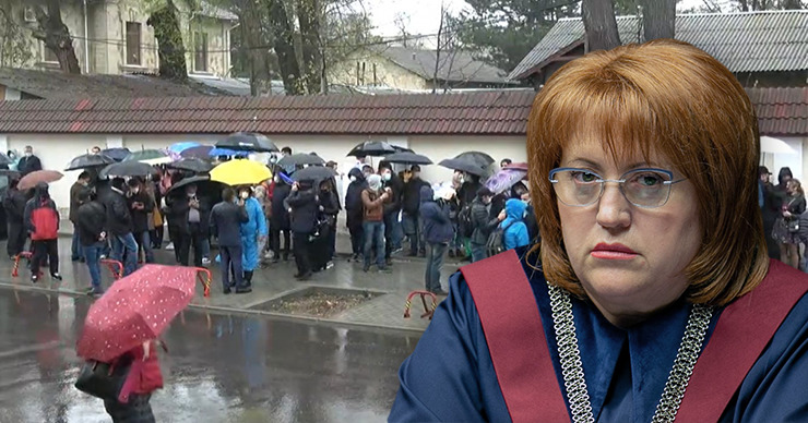 PAS опротестовала в КС отстранение Маноле от должности и декларацию о суде.