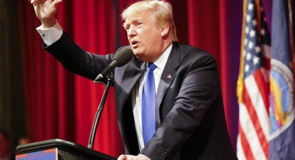 Donald Trump, care divizează tabăra republicană, a obţinut marţi o victorie zdrobitoare în Florida.
