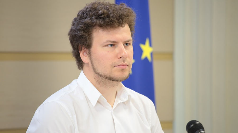 Перчун недоволен работой НБМ: Нажали на педаль и уснули за рулем.