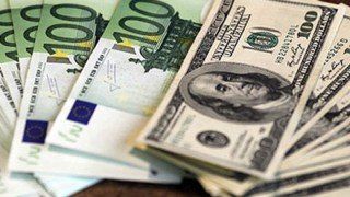 Сегодня курс евро составляет 21,67.