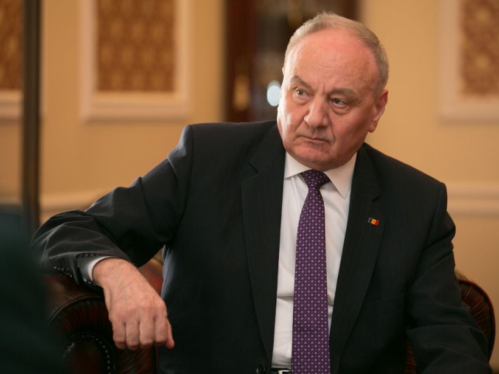 Generalul Adrian Bradshaw, adjunctul comandantului suprem al Forțelor Aliate din Europa, a declarat că interesul primordial al NATO este menținerea păcii și stabilității în regiune.