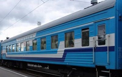 В Киеве эвакуировали 700 человек из-за "минирования" поезда.