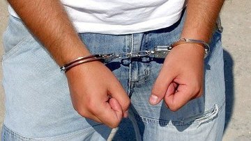 Сначала они нанесли несколько ударов хозяйке, а затем связали женщину и вынесли материальные ценности. Фото: newsgeorgia.ru.