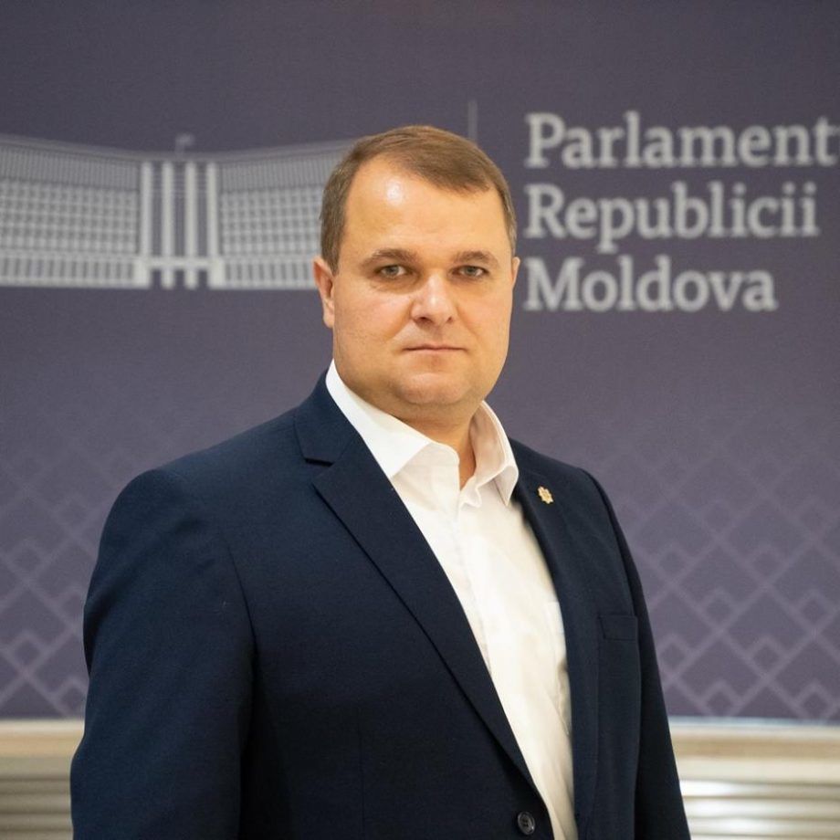 Социалисты предлагают кандидатуру Александра Нестеровского на пост примара Бельц.
