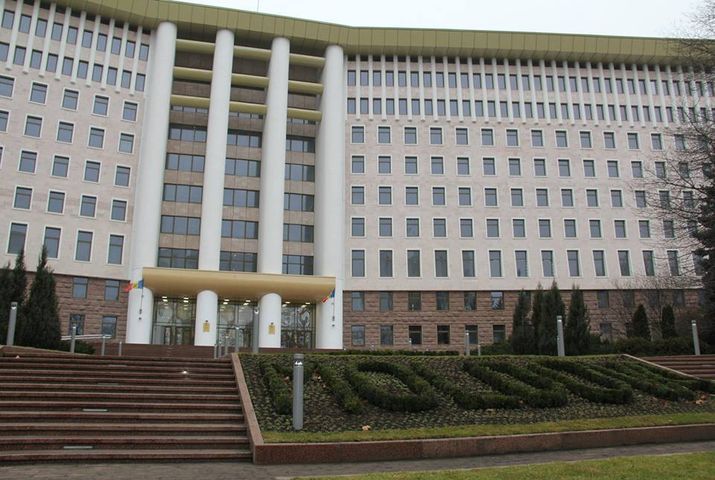 Parlamentul Republicii Moldova continuă să organizeze vizite ale cetăţenilor în clădirea renovată. Foto: newsmoldova.md