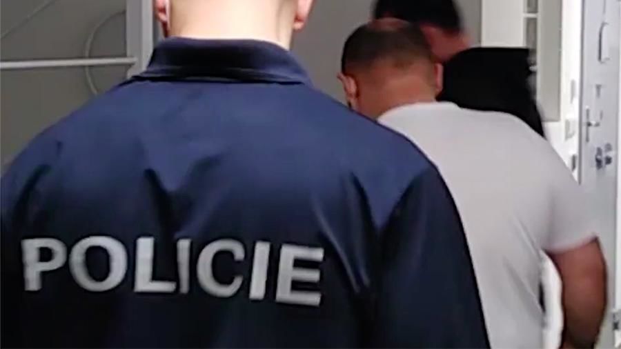 В Чехии в ходе операции «Кличко» задержали группу украинцев.