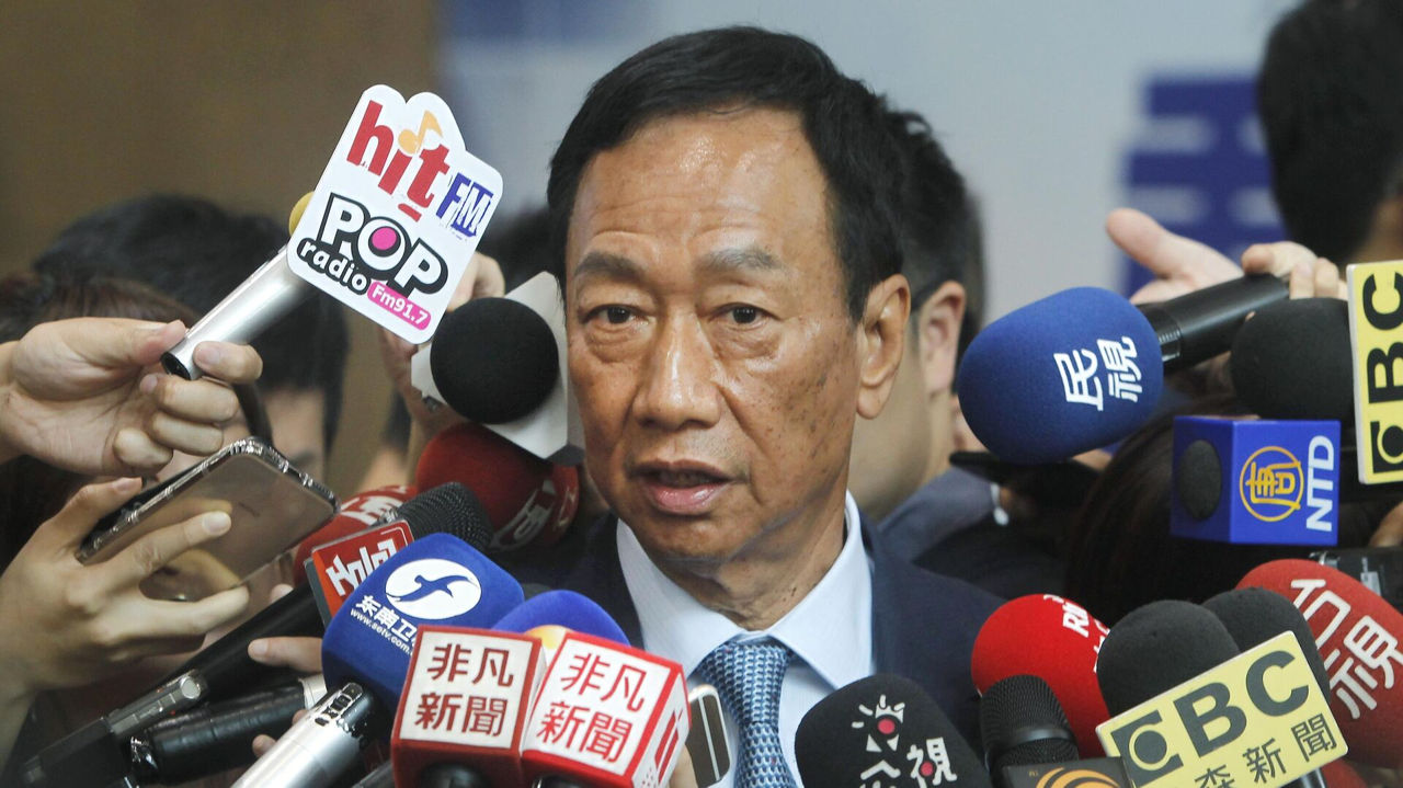 Основатель Foxconn Терри Гоу.