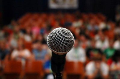 La rîndul său, preşedintele PD a menţionat că nimeni nu pune la îndoială că e nevoie de atins obiectivul de formalizare a unei majorităţi stabile şi constante.