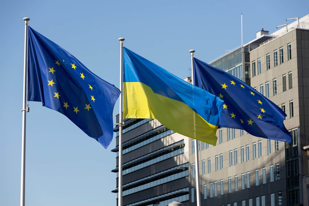 Comisia Europeană: UE nu a propus Ucrainei un nou acord privind materialele critice.