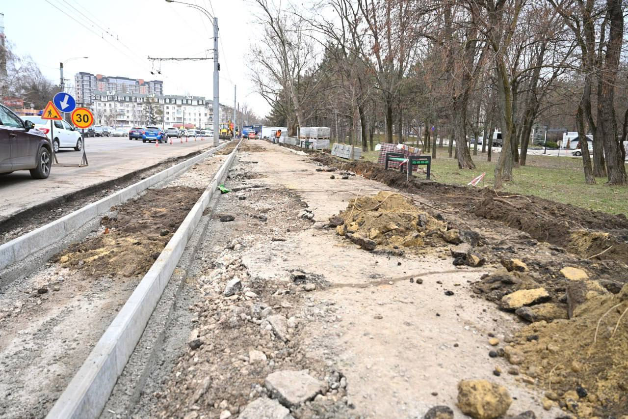 В Кишиневе на месяц частично перекроют проспект Дечебал.