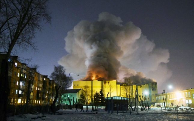 Incendiul misterios de la centrul comercial din Rusia.
