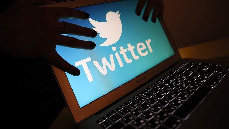 Twitter начал выявлять и скрывать негативные комментарии.