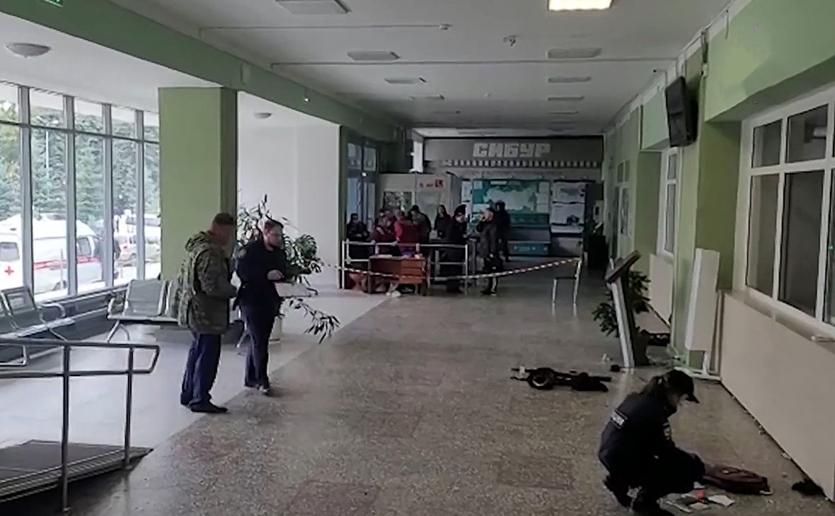 Студент, которого приняли за стрелявшего в Перми, рассказал о нападении.