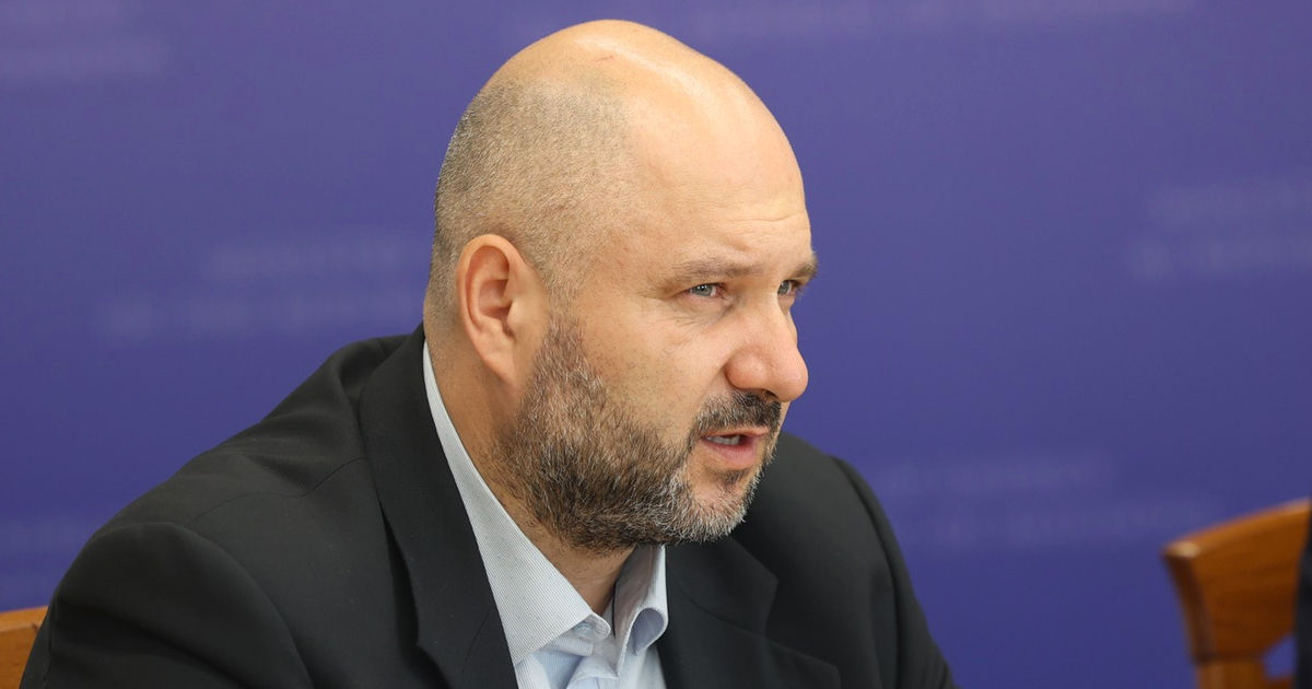 Parlicov: Preţurile pentru energie nu depind în totalitate de Guvern.