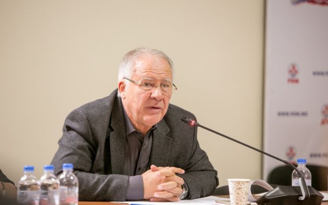 Președintele de onoare al Partidului Democrat, Dumitru Diacov.