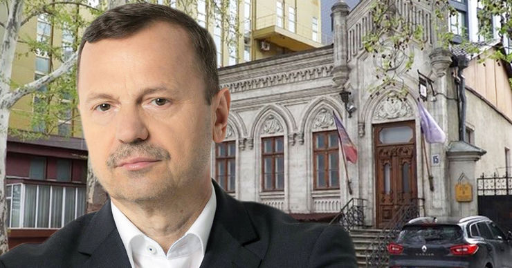 Василе Нэстасе: Земля Glasul Națiunii не может быть продана по рыночной цене. Коллаж: Point.md