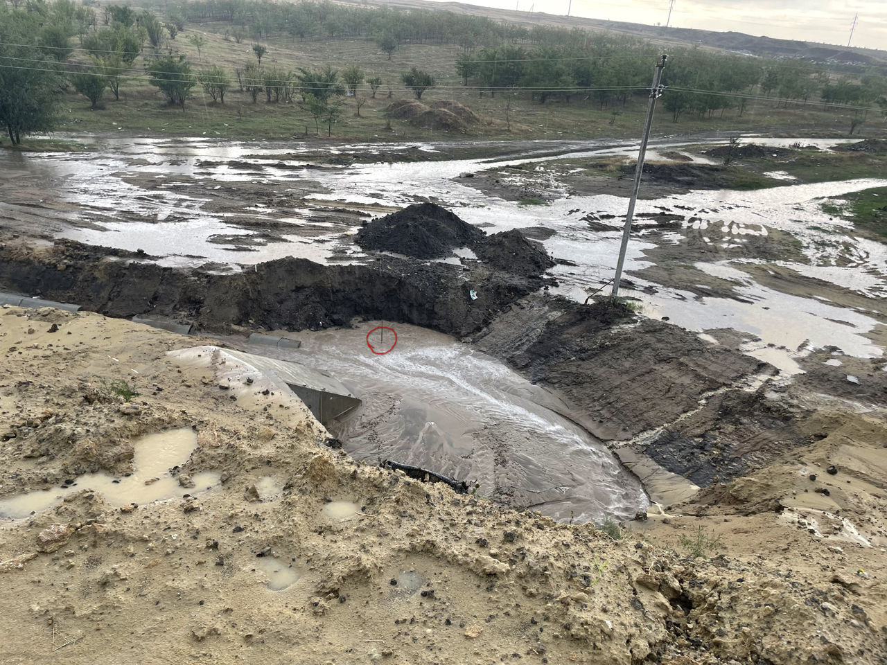 Участок газопровода повредили во время ремонта трассы Чумай-Джурджулешты.