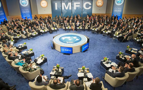 "Долг Януковича": МВФ торопит Украину и РФ решить спор.