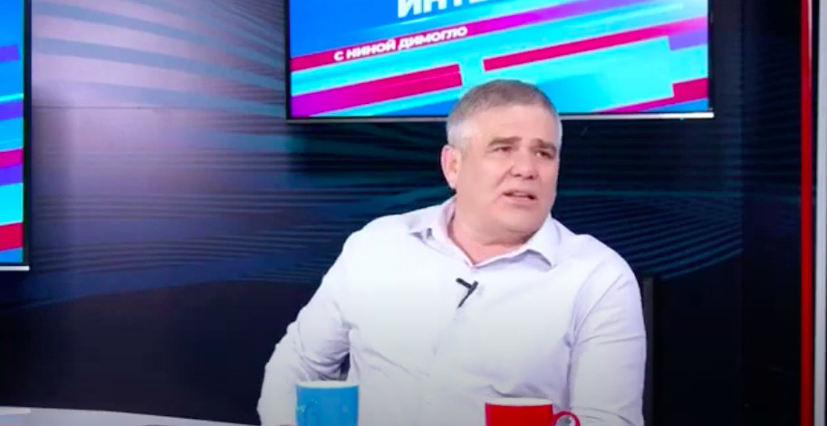 Журналист Валерий Демидецкий.