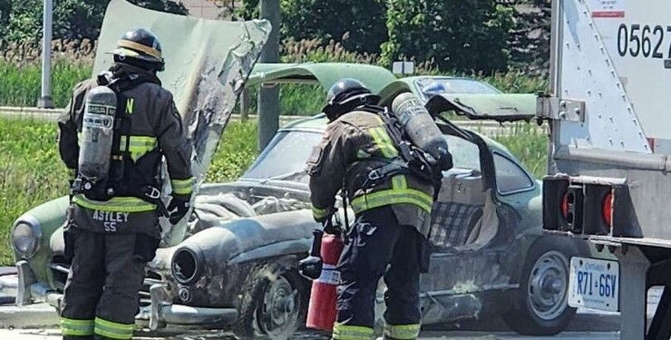 В США сгорел легендарный суперкар Mercedes 50-х за $1,5 миллиона.
