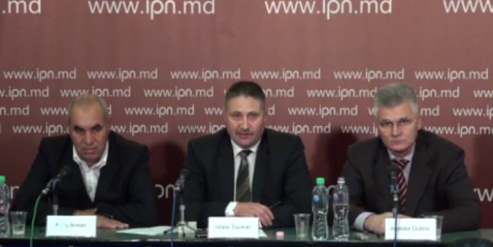 Un grup de persoane din conducerea Mișcării Populare Antimafie au părăsit formațiunea și își continuă activitatea în cadrul partidului „Pentru neam și țară”.