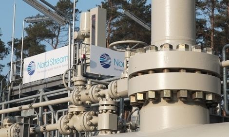 Газопровод "Северный поток - 2" пройдет по дну Балтийского моря от побережья России до Германии.