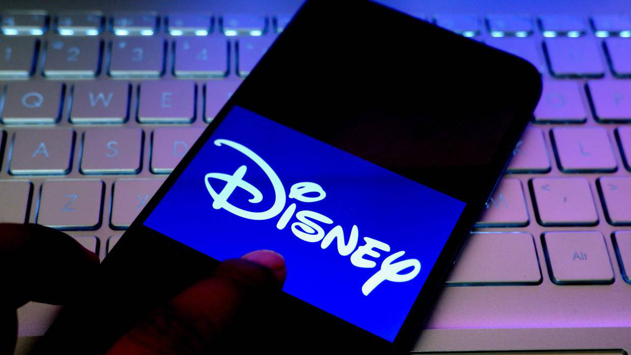 Walt Disney приостанавливает показ своих фильмов в кинотеатрах РФ.
