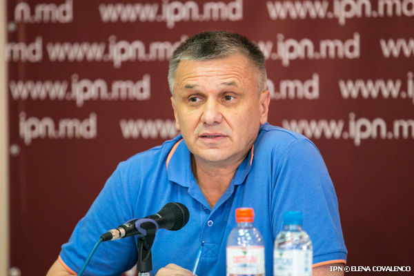 Политический аналитик Игорь Боцан.