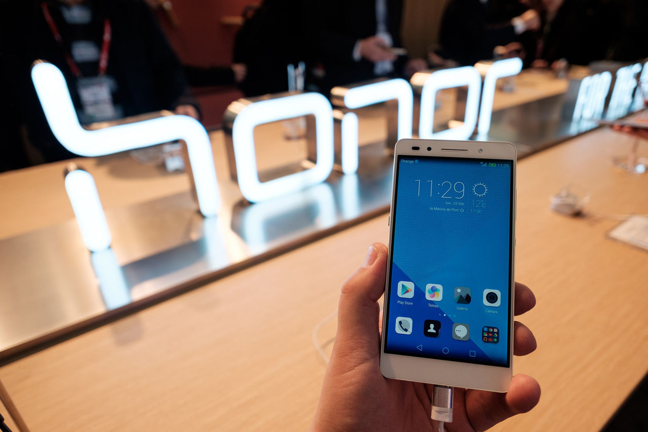 Huawei представила игровой Honor за $310.
