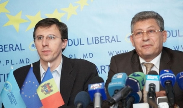 Totuși cred că am depășit faza când printr-un concert se manipulează societatea pentru cine să voteze.