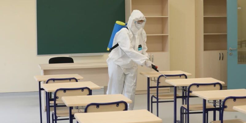 В учебных заведениях Кишинева выросло количество заболевших COVID-19.